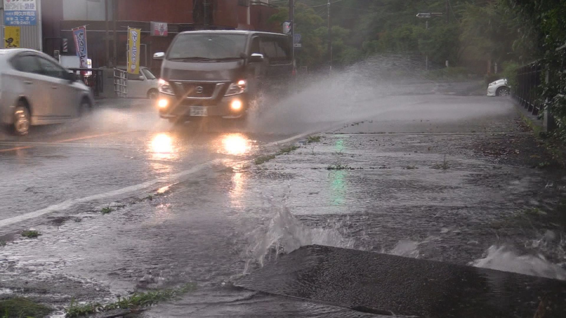 九州北部・南部と東北太平洋側中心に「16日にかけて大雨災害に厳重警戒を」 気象庁が緊急の呼びかけ