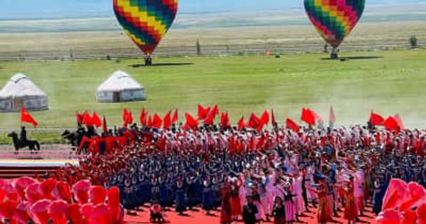 新疆モンゴルキュレ県で天馬国際観光フェス開幕