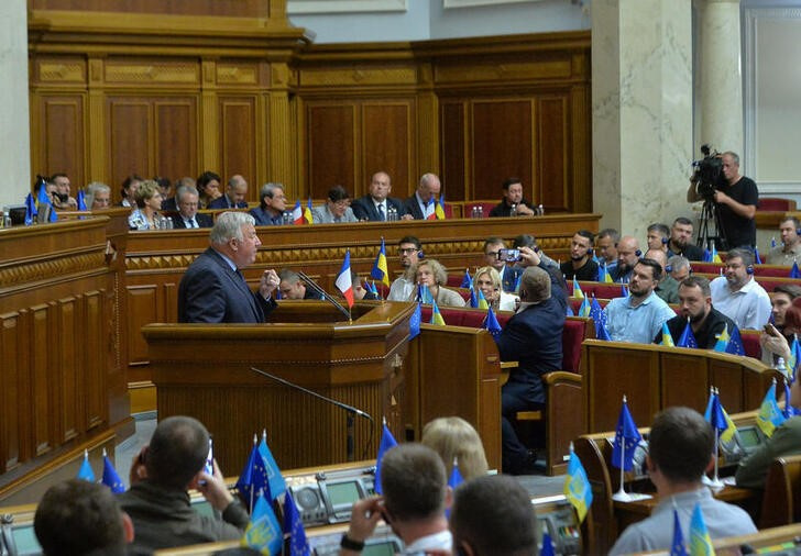 ウクライナ議会、保安局・検察トップ解任を承認