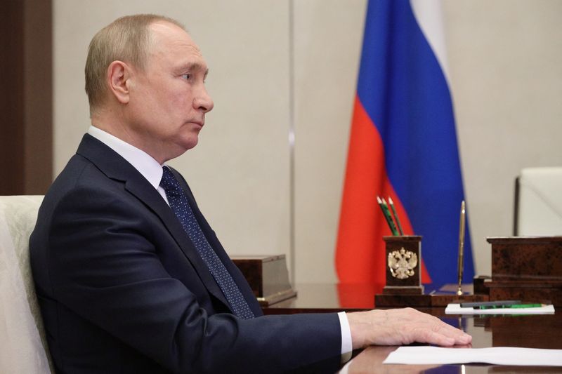 プーチン氏がサウジ皇太子と電話会談、ＯＰＥＣプラス協力強化など協議