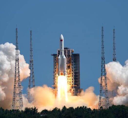 中国が実験モジュール「問天」打ち上げ、独自の宇宙ステーション完成へ一歩前進