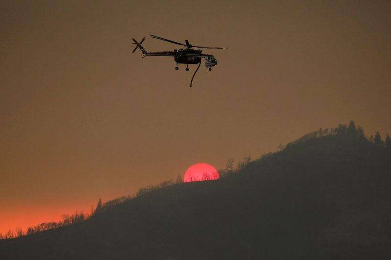 米加州の山火事、一晩で延焼面積が急拡大　ヨセミテ公園周辺