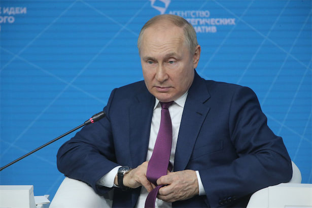 ノヴォロシアの再現目指すプーチン、ウクライナの運命は世界の手に