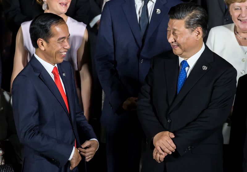 中国・インドネシア首脳、二国間貿易拡大と協力深化で合意