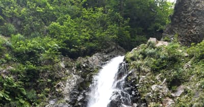 白神山地「暗門の滝」（青森県西目屋村）　「第3の滝」まで遊歩道開通