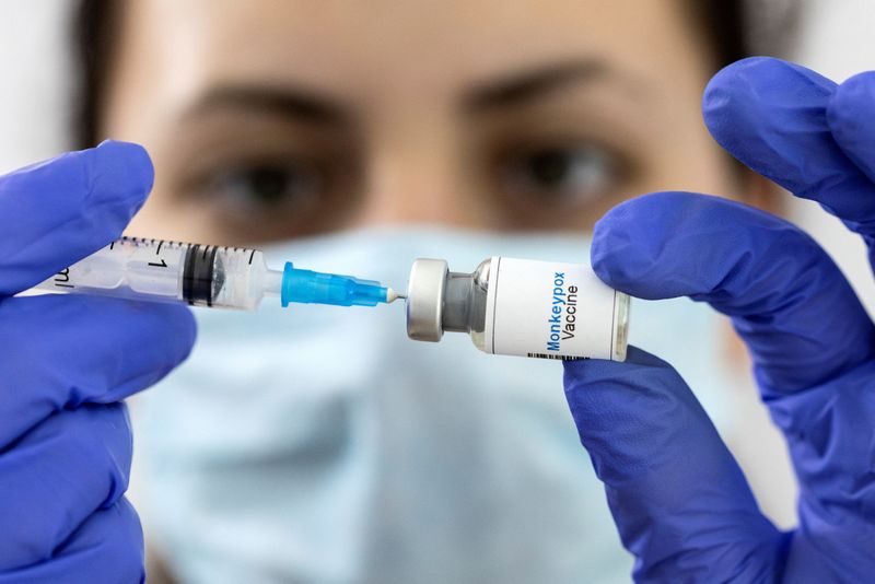 世界サル痘感染1.8万人、ＷＨＯは天然痘ワクチン共有呼びかけ