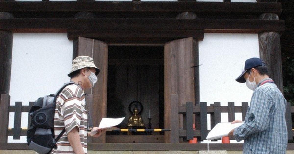 奈良・当麻寺の東西2塔、12年ぶり初層公開　奈良、平安時代に建立