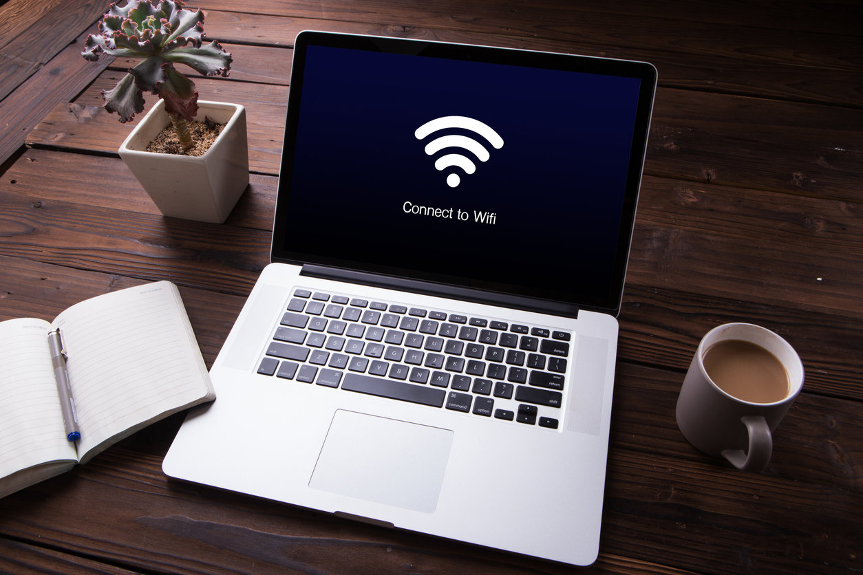 「モバイル型Wi-Fi」利用動向調査　データ容量と月額費用の最多は？