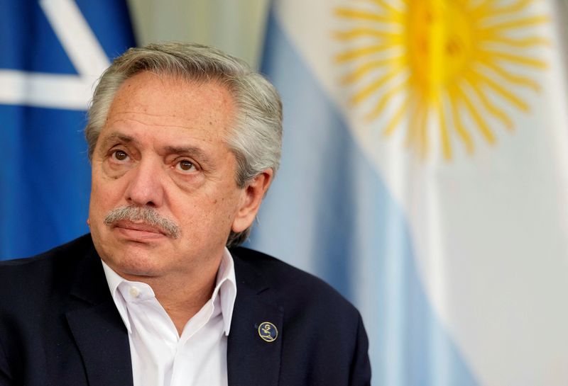アルゼンチン大統領、「超省庁」創設発表　経済危機への対応強化