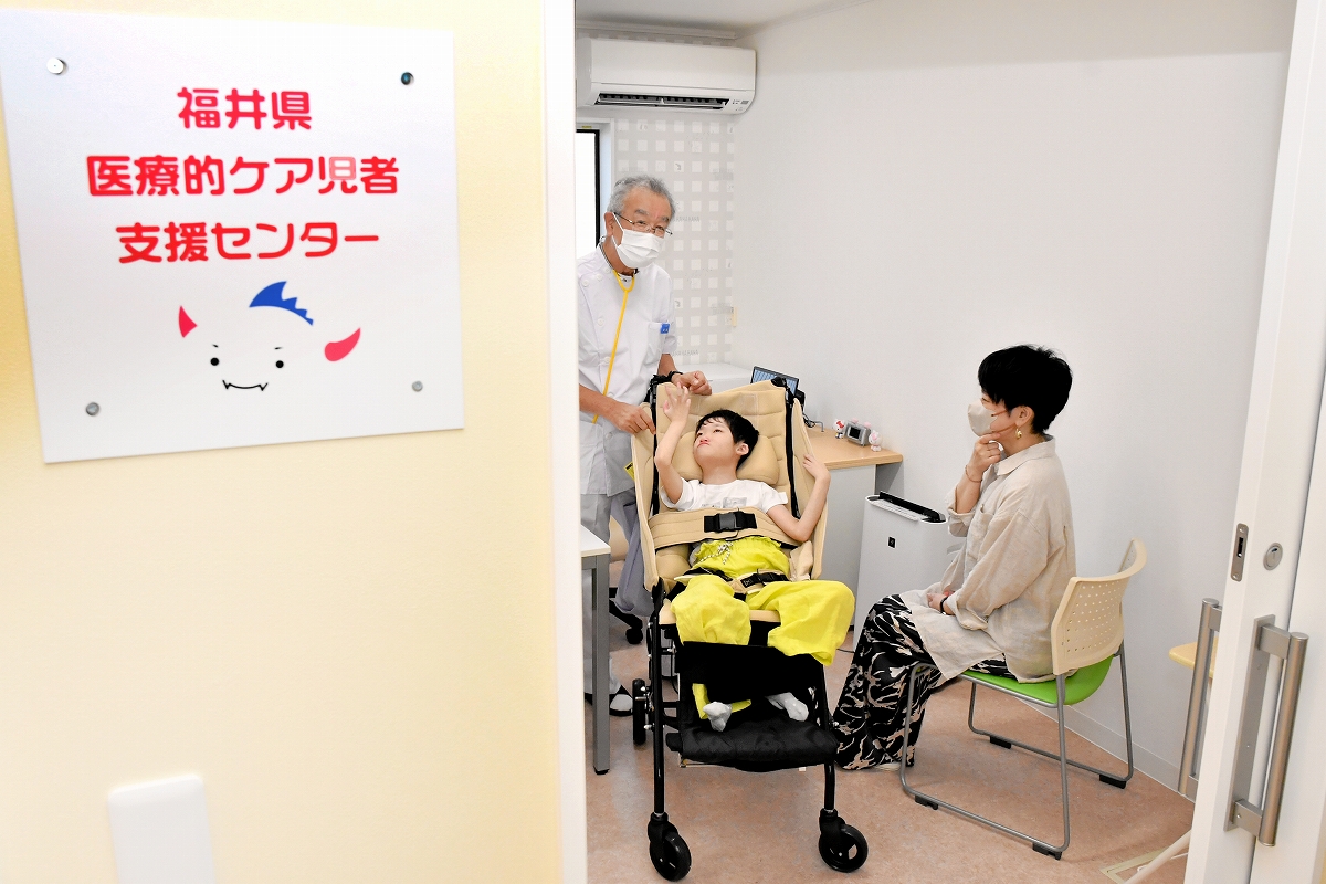 小児科医院に無料相談窓口「福井県医療的ケア児者支援センター」　看護師が医療や教育、福祉分野で連絡調整