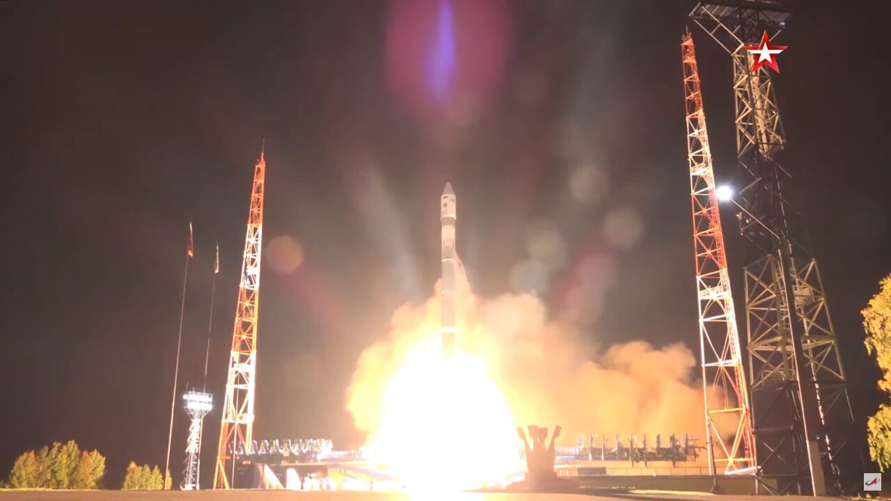 ロシアが機密衛星を打ち上げ。米国の軍事衛星を追跡する偵察衛星の可能性