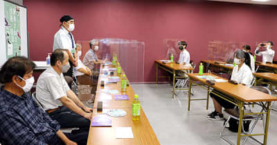 県伝統工芸士展が開幕　技巧凝らした100点