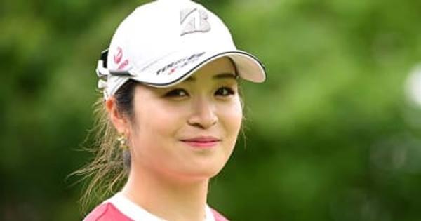 女子ゴルフの夏らしいおそろコーデに反響　三ヶ島かな＆淺井咲希が「お似合いで可愛い」