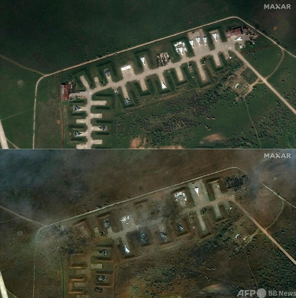 クリミア軍基地爆発、ウクライナの攻撃か 衛星写真が示唆