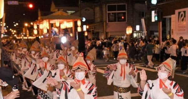 3年ぶり松山踊り 城下町華やか　高梁で始まる、伝統の舞復活