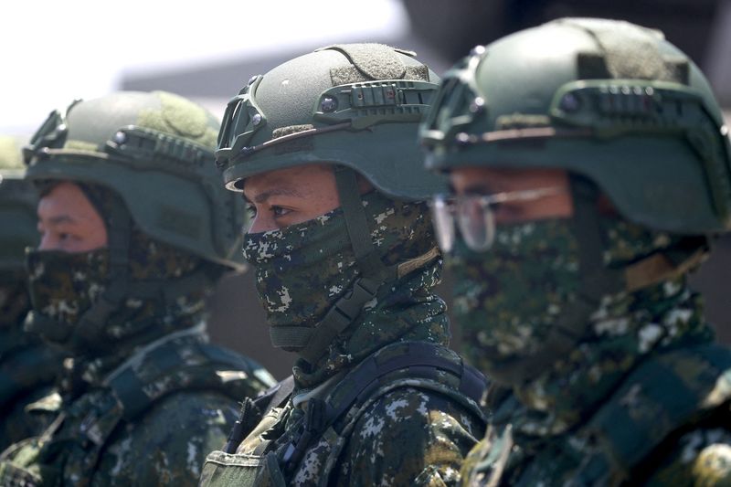 台湾総統が海軍に謝意、「筆舌に尽くしがたい」圧力下で任務遂行