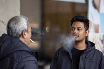 NZ「たばこのない国」へ　子ども生涯喫煙禁止の法改正案