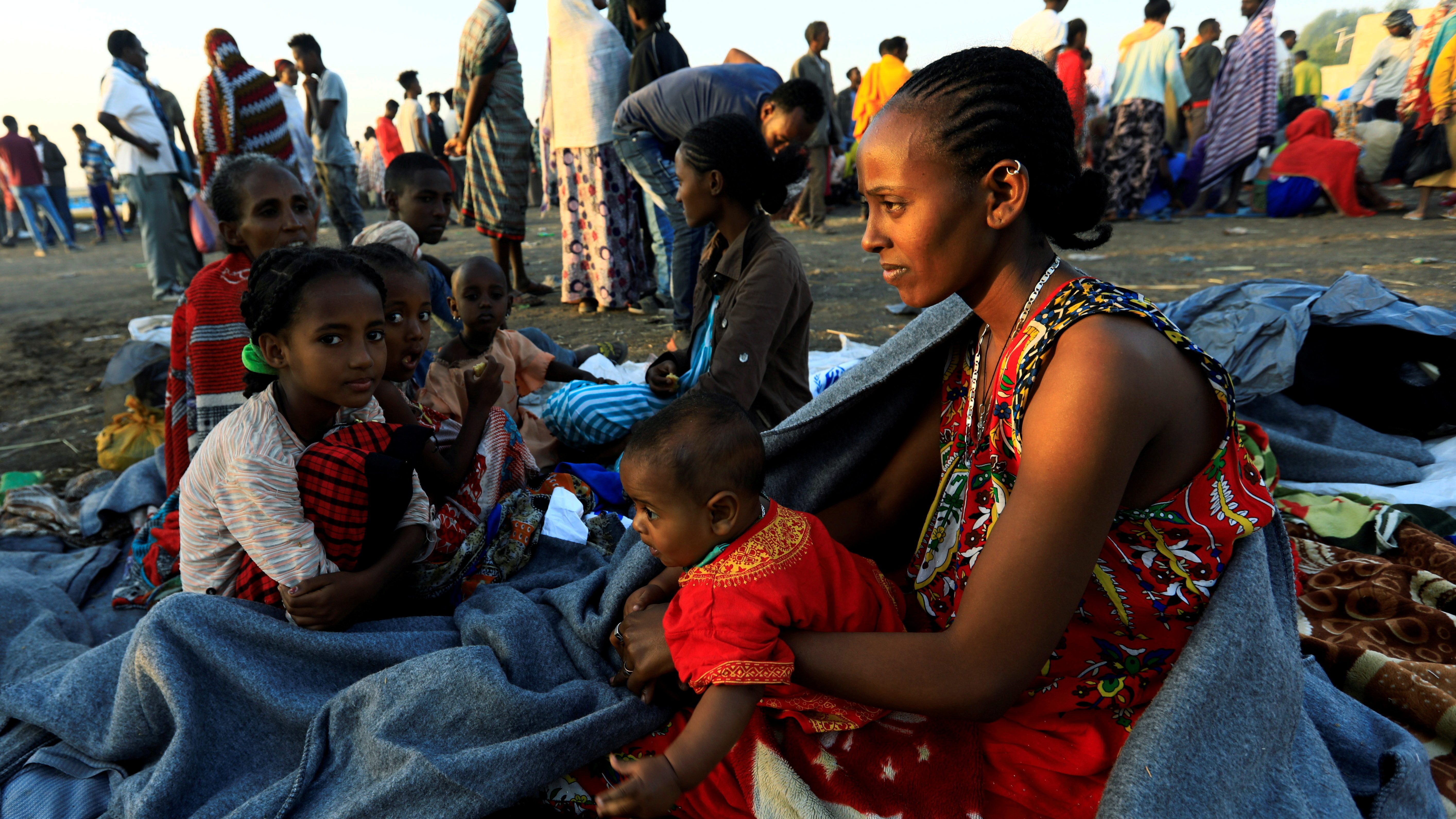 飢えをしのぐために「体を売る」少女たち─エチオピア北部ティグレに広がる絶望 | 自殺を図る人たちも