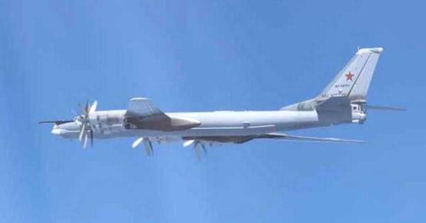 ロシア戦略爆撃機が日本周辺飛行　韓国の防空識別圏に進入
