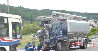 トラックと路線バス衝突、トラック運転手死亡、バス乗客ら3人けが　茨城・常陸太田