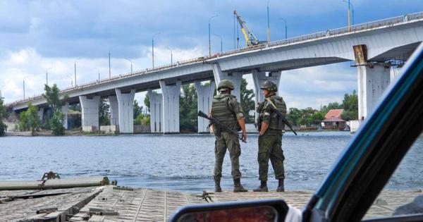 ウクライナ、南部で再び橋攻撃　露輸送路に打撃