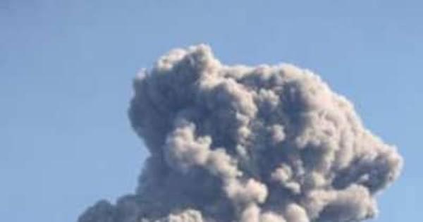 十島村・諏訪之瀬島で爆発、噴石800メートル飛散　噴火警戒レベル3（入山規制）に引き上げの可能性