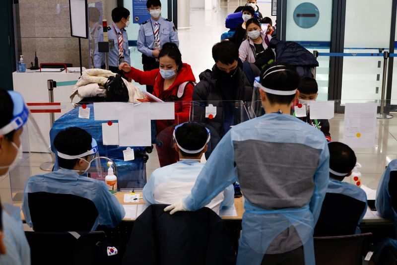 韓国、入国前の現地コロナ検査義務廃止へ＝聯合ニュース