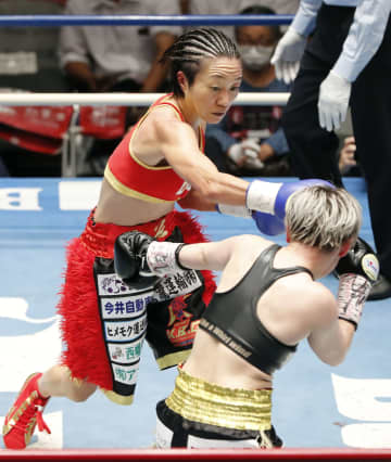 ボクシング、岩川、黒木が新王者　女子アトム級世界戦