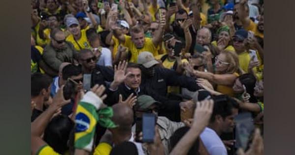 ブラジル、独立200年を祝う　大統領、政治利用の批判も