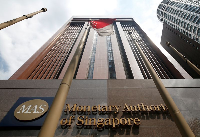 シンガポール、緑の金融に軸足　「世界市場の結節点」目指す