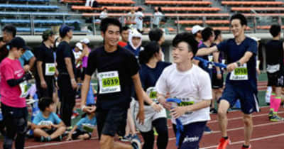 復興の思い、たすきリレー　福島県初開催、東北希望の襷マラソン