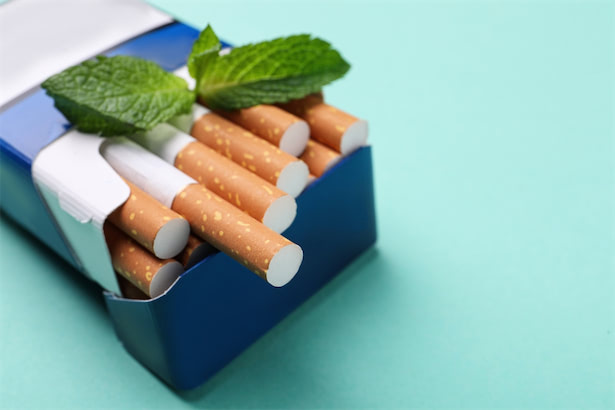 新たな規制で、メンソールタバコの禁止をめざすバイデン政権