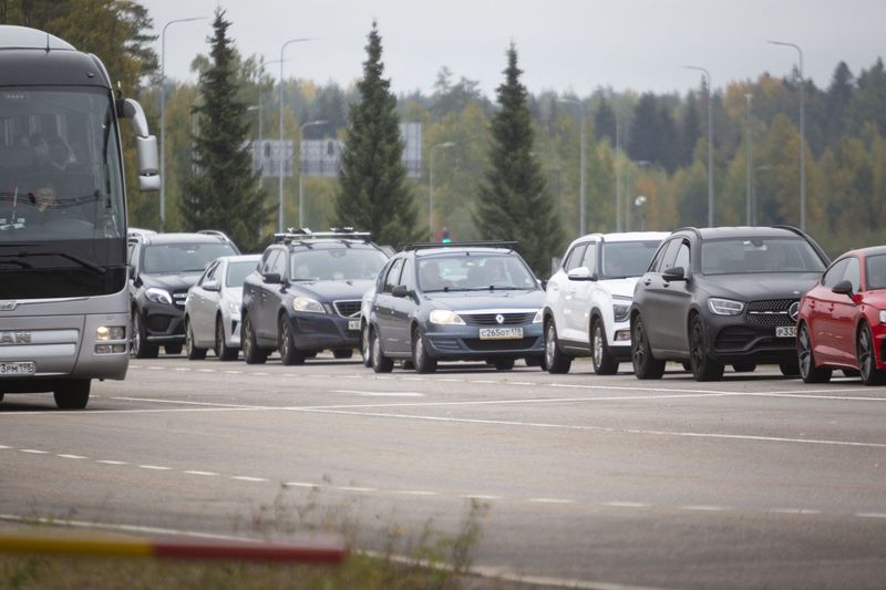 フィンランド、ロシア人旅行者の入国拒否　ＥＵ最後の陸路が閉鎖