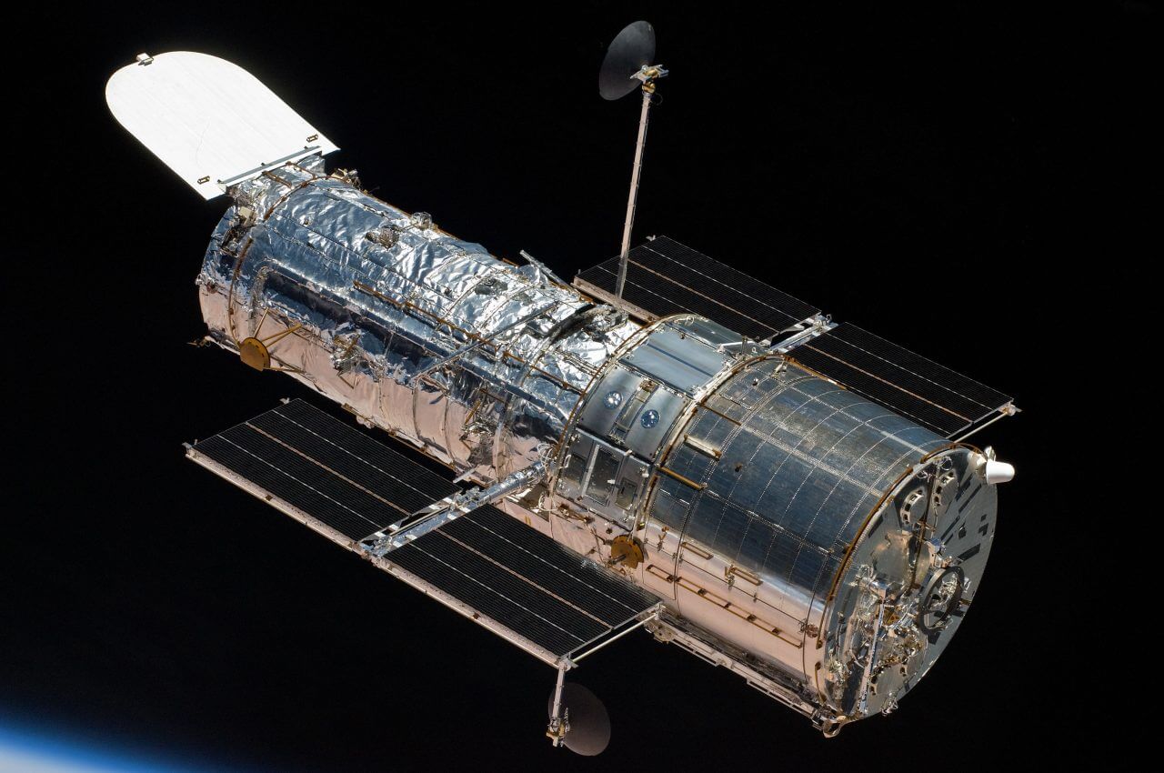 NASAとスペースXが「ハッブル」宇宙望遠鏡の軌道高度上昇ミッション検討へ