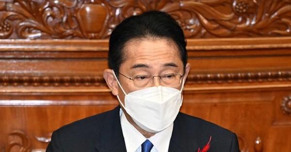 岸田首相「マスク、屋外不要」を強調　メッセージの出し方に苦悩