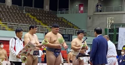 「とちぎ国体」相撲成年男子　海洋出身の本県Ｖ５　個人戦も中村連覇
