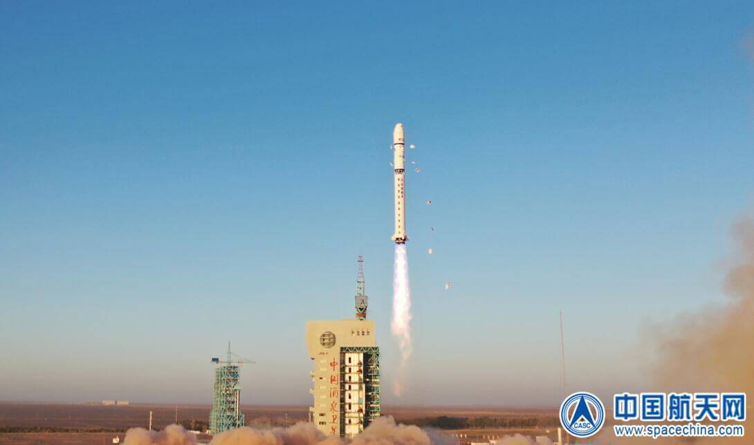 中国、太陽観測衛星「夸父1号」打ち上げ成功　宇宙天気予報をサポート