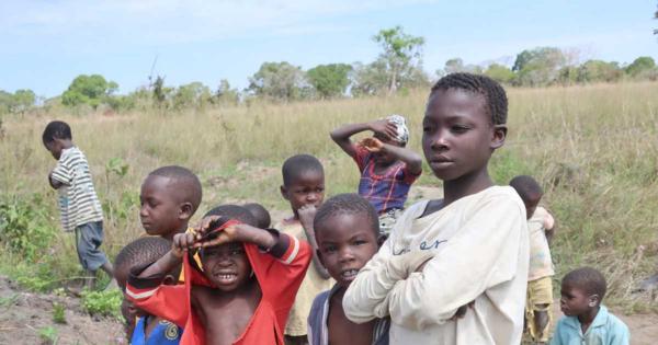 貧困の子供たち支援　「めざまし８」でモザンビーク現地リポート