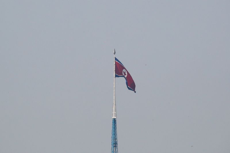 韓国軍機スクランブル、北朝鮮機が境界付近飛行　ミサイル発射も
