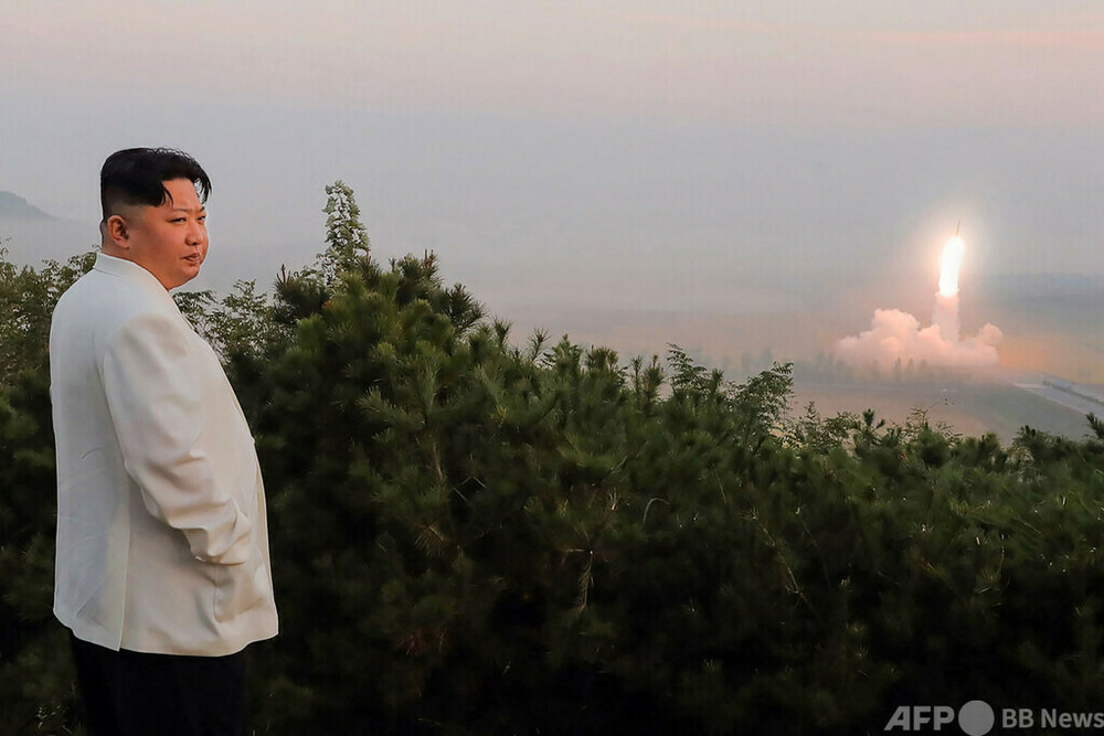 北朝鮮、また弾道ミサイル発射 軍用機が韓国付近飛行