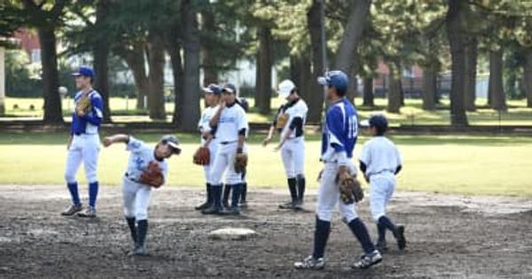 ノック、練習試合で小学生と交流　八工大野球部と湊オーシャン