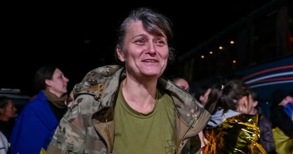 ウクライナ人の女性捕虜108人、ロシア船員らと交換