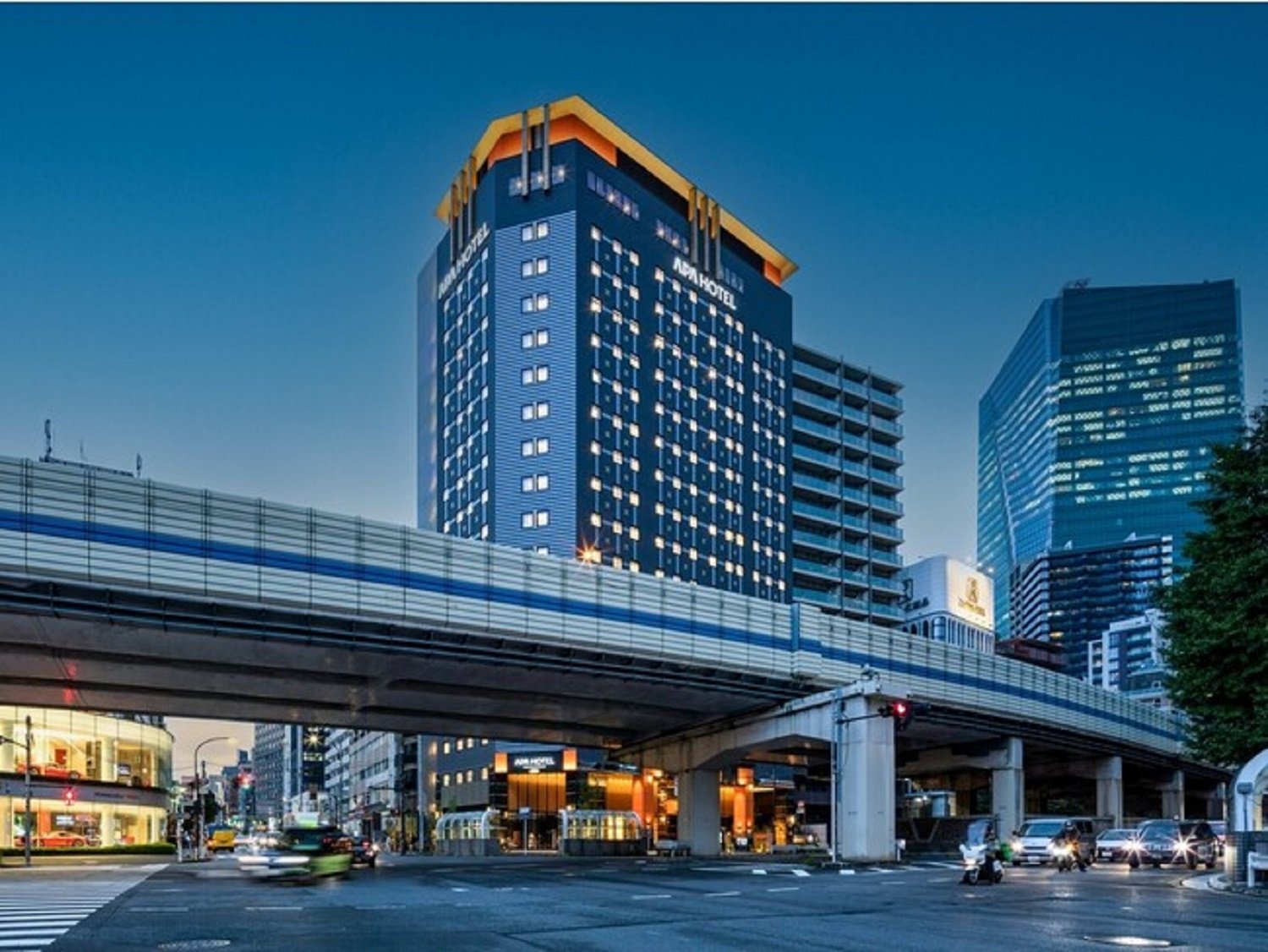 「アパホテル＆リゾート 六本木駅東」がオープン　最上階には露天風呂・バスロマンプール