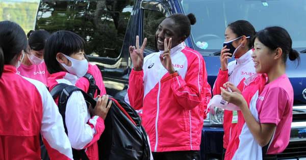 ムッソーニ「クイーンズ駅伝では区間新出したい」　全日本実業団対抗女子駅伝予選会