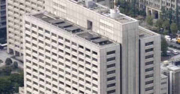 介護保険料、高所得者は増額　65歳以上、厚労省検討