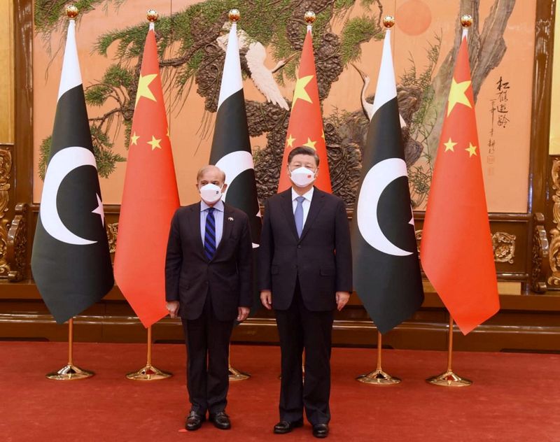 中国、パキスタンの財政安定化支援へ＝習主席