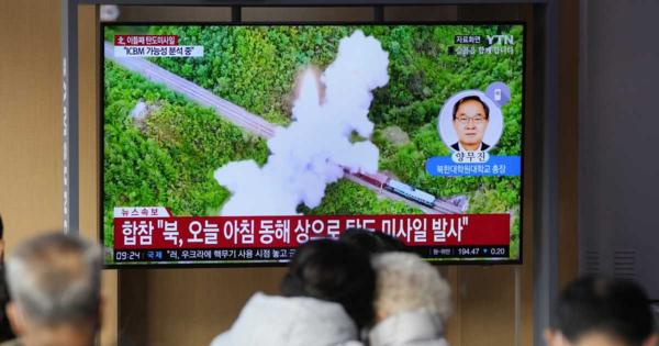 北朝鮮が２回目の弾道ミサイル発射　韓国軍