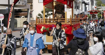 3年ぶり宇和島・吉田の秋祭り　江戸時代の姿とどめる　人形屋台や牛鬼の列