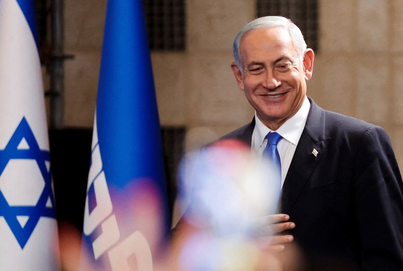 イスラエル首相、総選挙でネタニヤフ氏勝利を祝福　右派が過半数