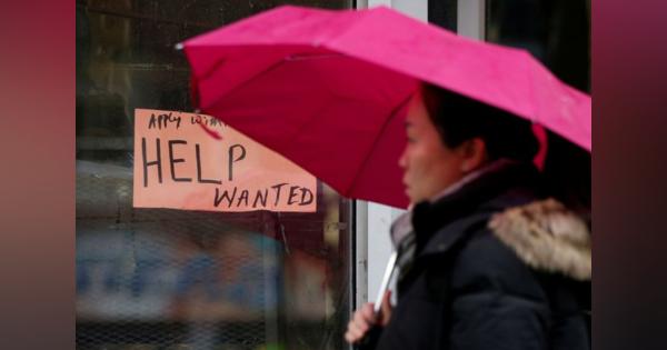 カナダ10月雇用増、市場予想の10倍　失業率横ばい
